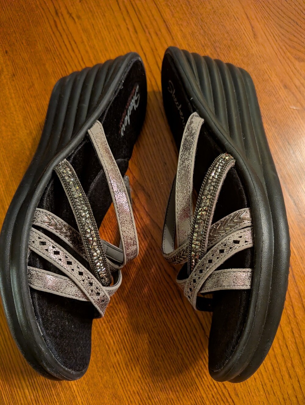 Skechers Silver Metallic Strappy Wedge Sandals - Women's - Picture 4 of 6